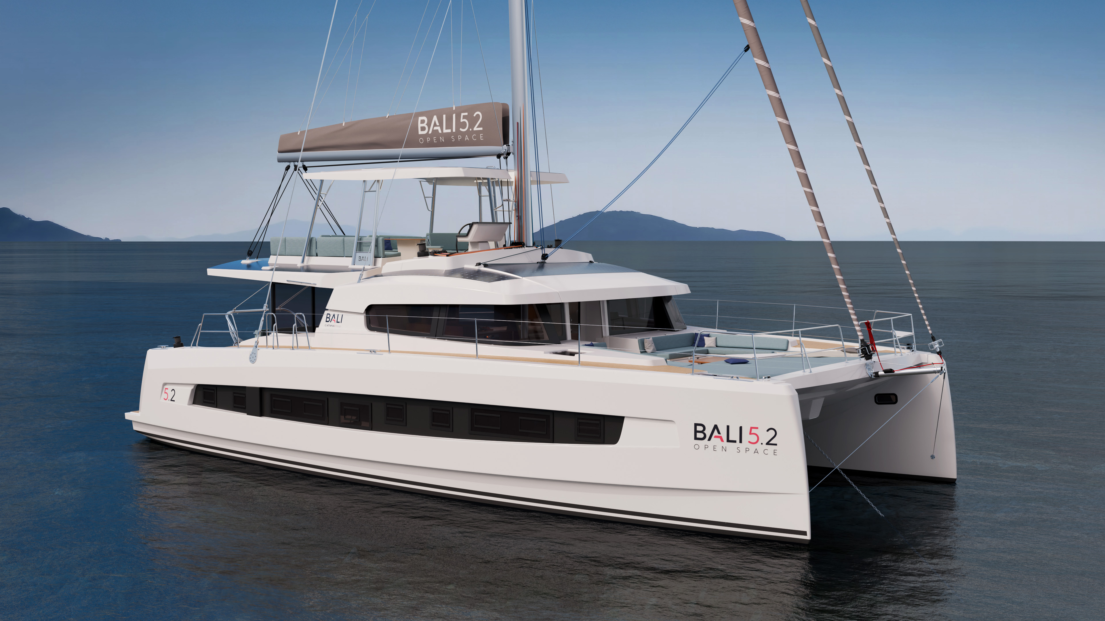 BALI 5.2 – The Ultimate Open-Space Catamaran